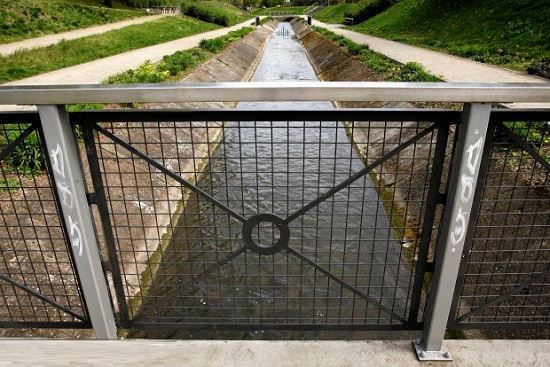 z17867293QNowe-balustrady-na-Okolu
